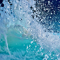 Moana Blue Sea Spray